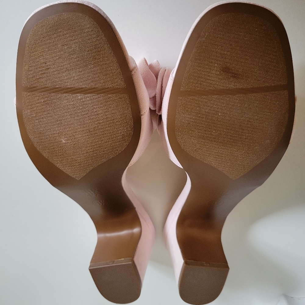 Who What Wear, Zadie Ruffled Mule Heels Sandals in Light Pink Vegan Size… - Picture 5 of 7